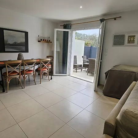 别墅 Ravissante Maison Avec Piscine - 6 Pers. - Fr-1-768-138